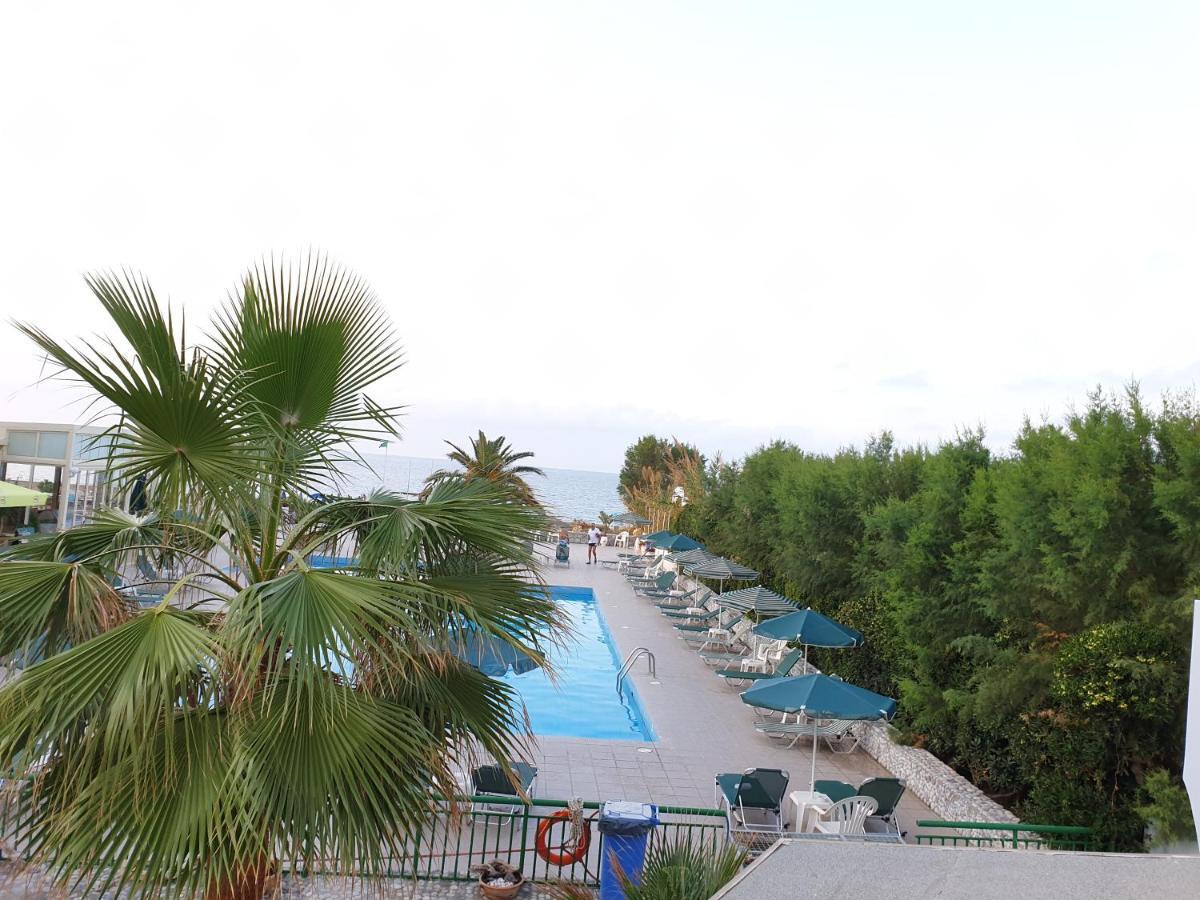 Hotel Kathrin Beach Adelianos Kampos Exteriör bild